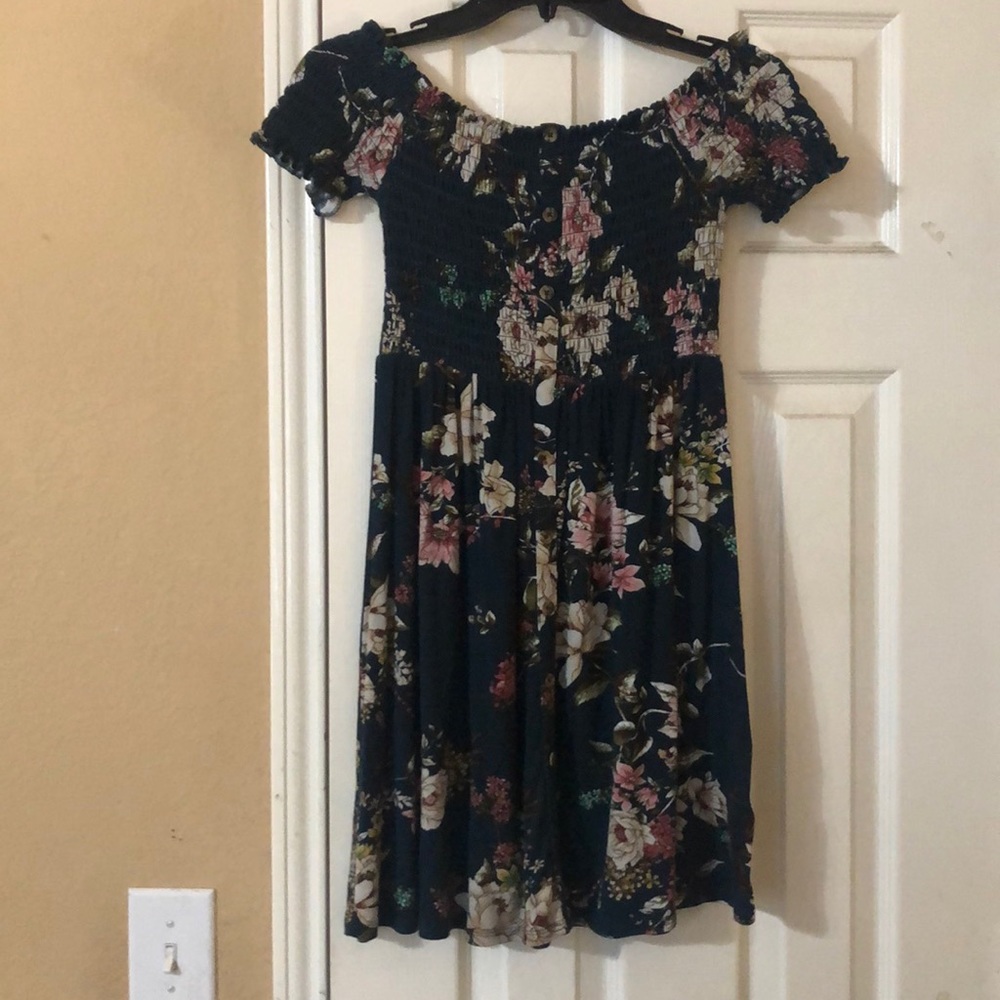 Floral dress new without tags